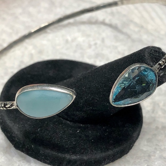 🦋Larimar and blue topaz silver bangle -adjustable - Picture 8 of 14